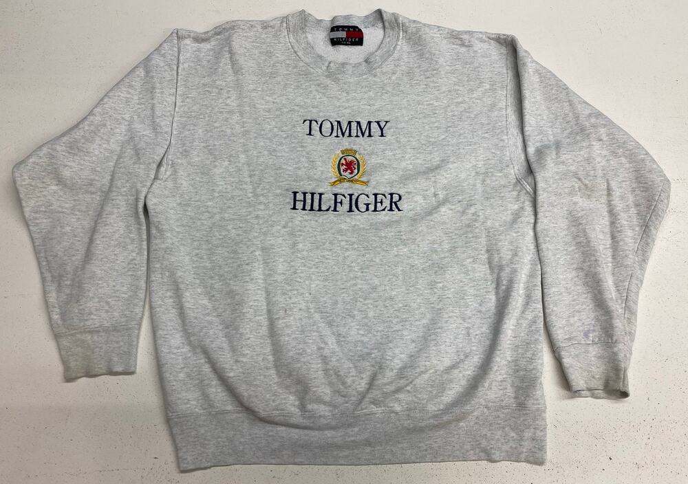 VTG 90s Tommy Hilfiger stitched crest logo crewneck pullover sweatshirt, XL